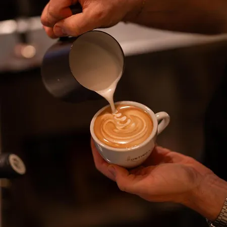 Kuntino Aparthotel 4*