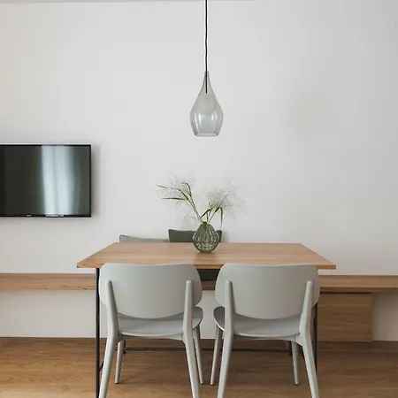 Kuntino Aparthotel 4*