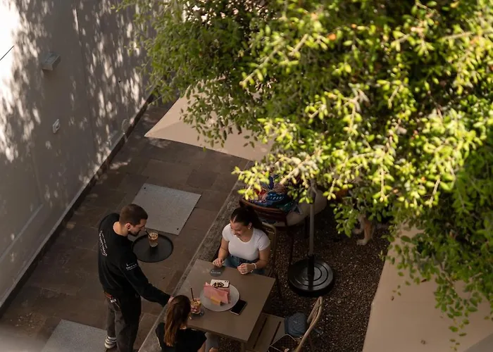 Kuntino 4* ميرانو