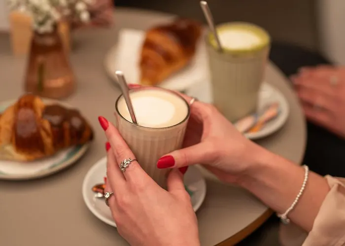 Kuntino 4* ميرانو